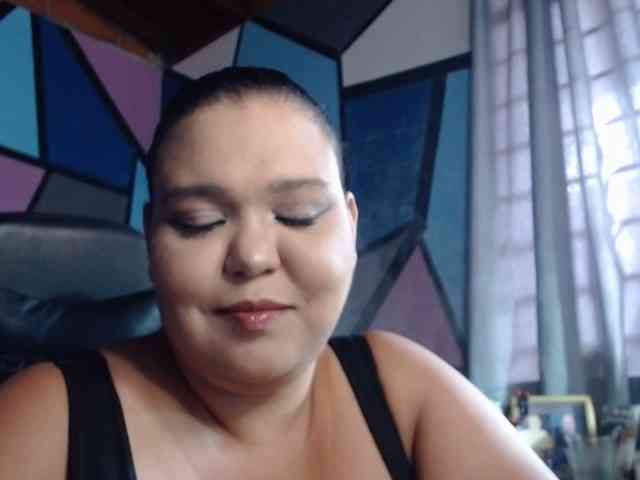 beautifulchubbyqueen webcam