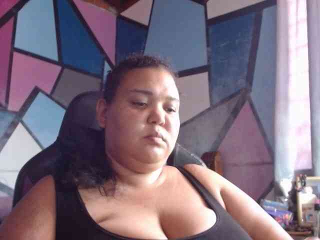beautifulchubbyqueen webcam
