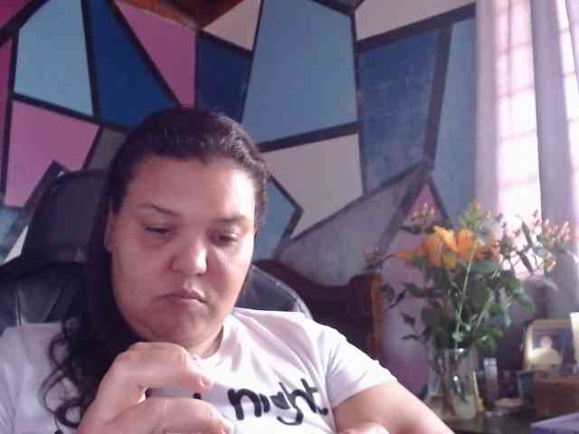 beautifulchubbyqueen webcam