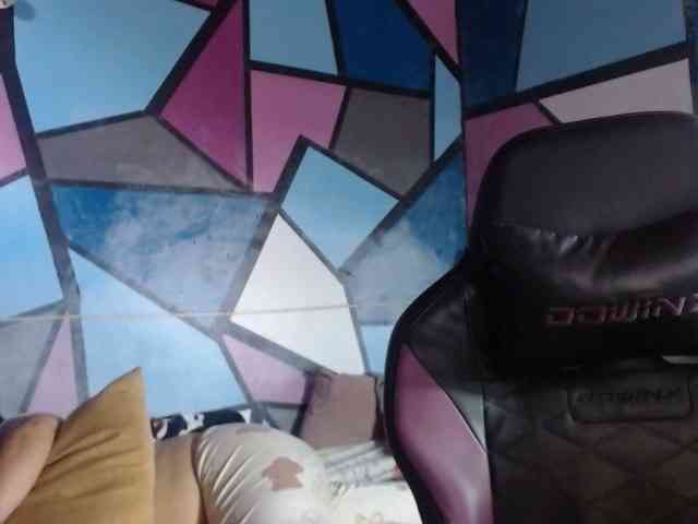 beautifulchubbyqueen webcam