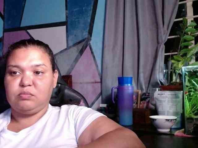 beautifulchubbyqueen webcam