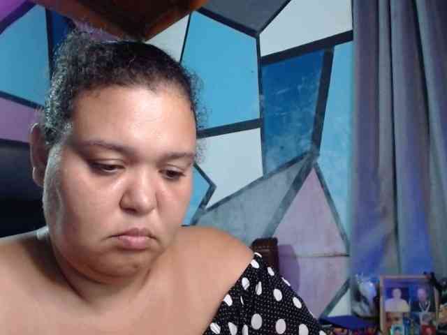 beautifulchubbyqueen webcam