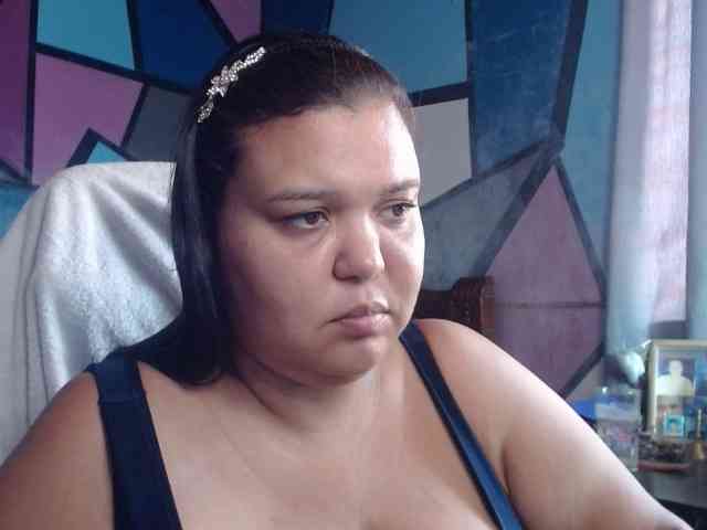 beautifulchubbyqueen webcam
