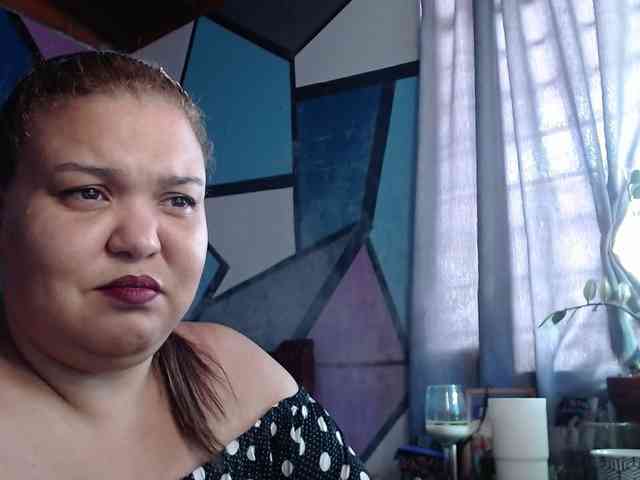 beautifulchubbyqueen webcam