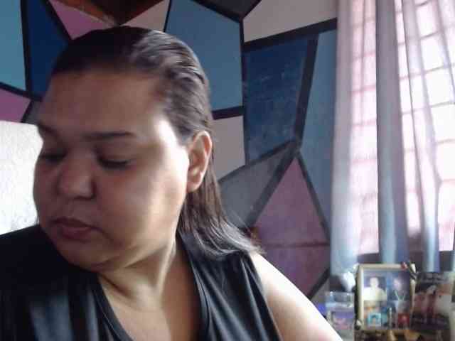 beautifulchubbyqueen webcam