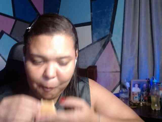 beautifulchubbyqueen webcam