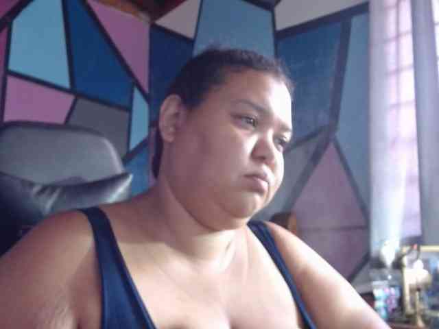 beautifulchubbyqueen webcam