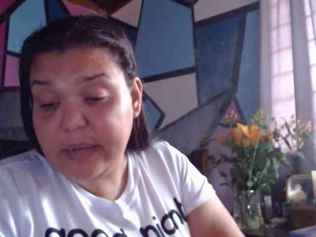 beautifulchubbyqueen webcam