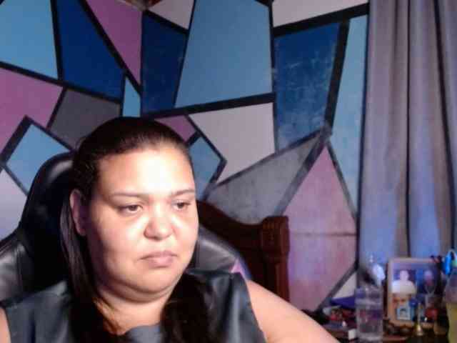 beautifulchubbyqueen webcam