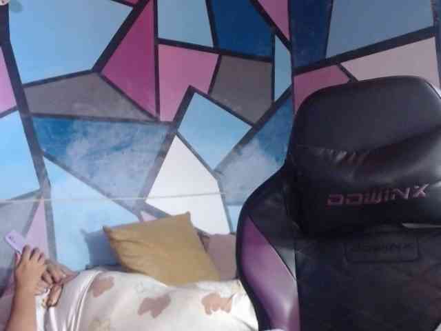 beautifulchubbyqueen webcam