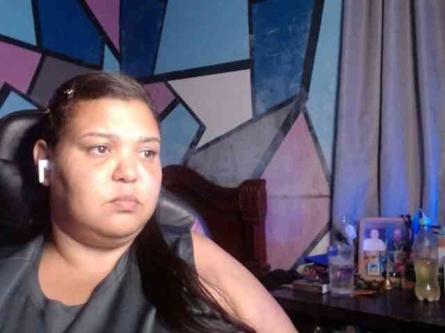 beautifulchubbyqueen webcam