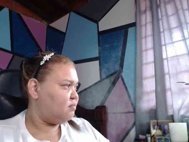 beautifulchubbyqueen webcam