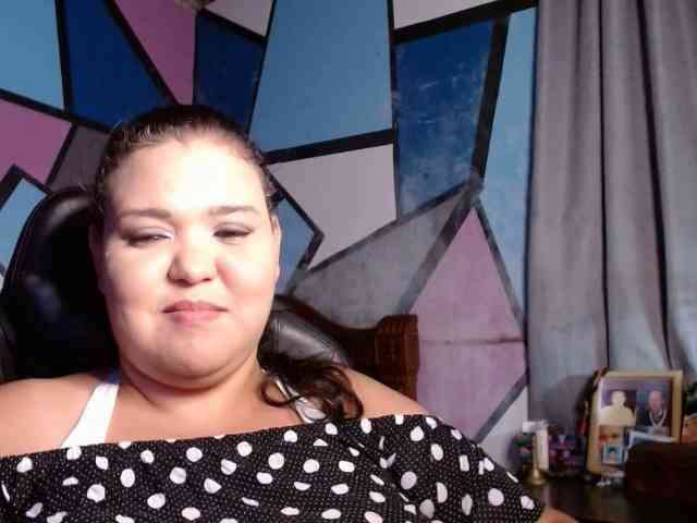 beautifulchubbyqueen webcam