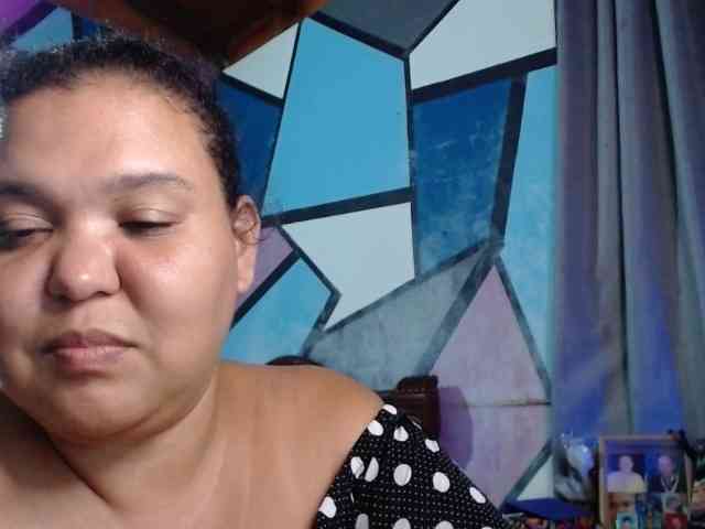 beautifulchubbyqueen webcam