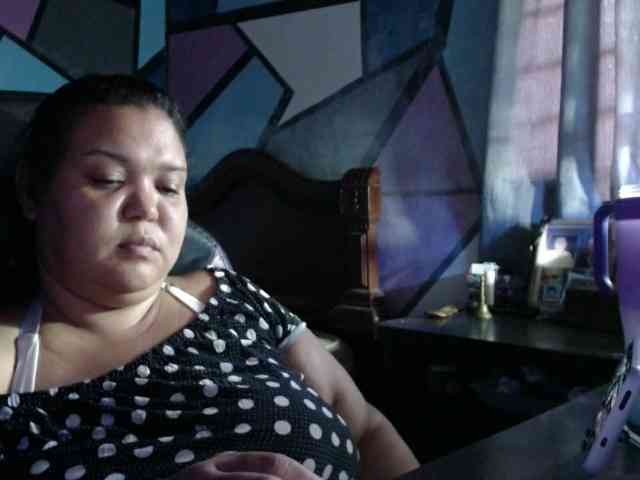 beautifulchubbyqueen webcam