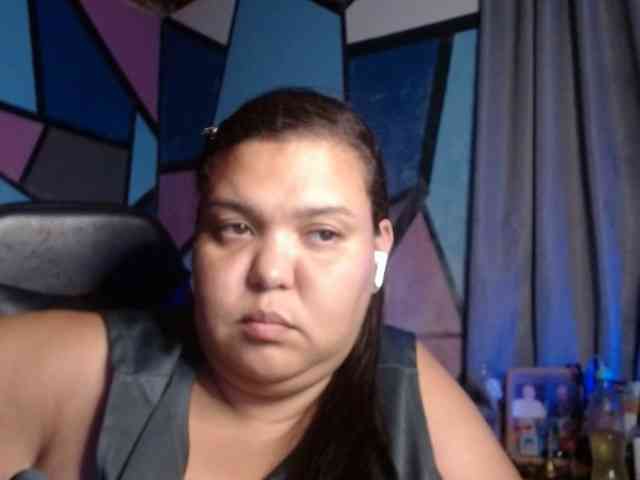 beautifulchubbyqueen webcam