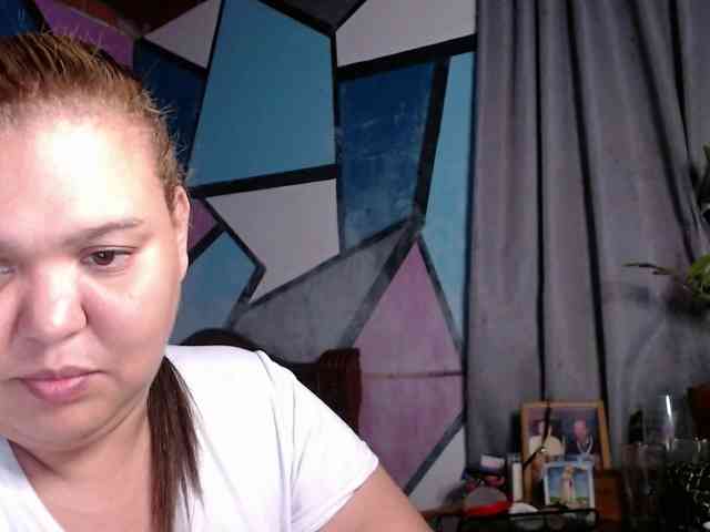 beautifulchubbyqueen webcam