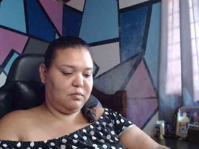 beautifulchubbyqueen webcam