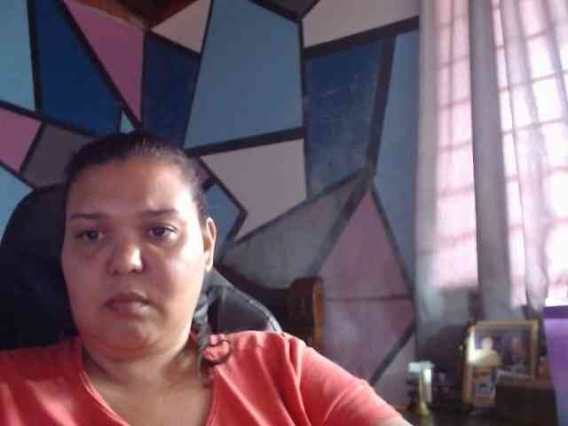 beautifulchubbyqueen webcam