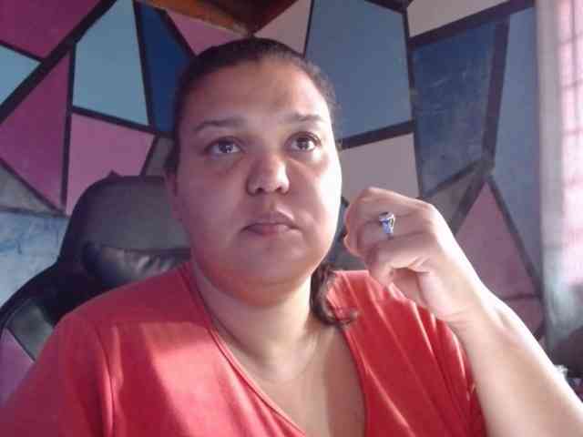 beautifulchubbyqueen webcam