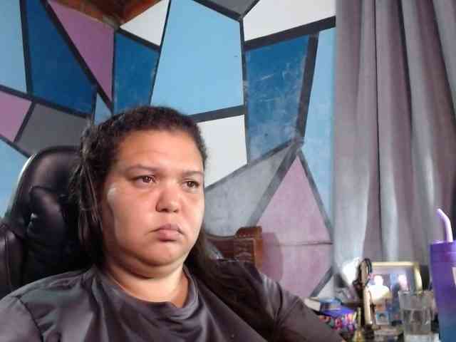 beautifulchubbyqueen webcam