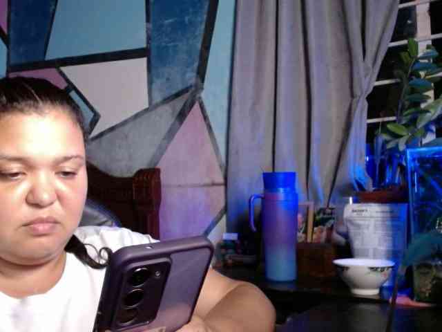 beautifulchubbyqueen webcam