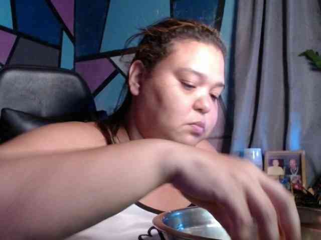 beautifulchubbyqueen webcam