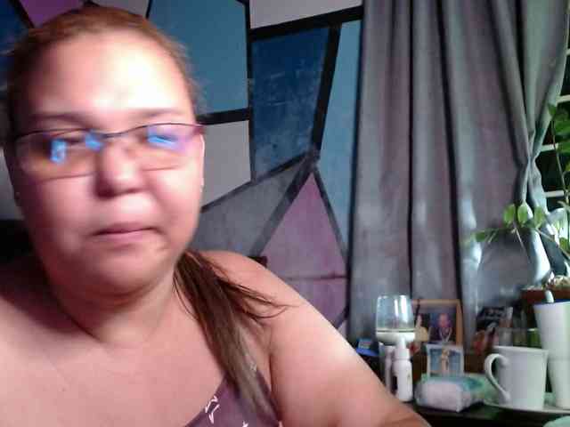 beautifulchubbyqueen webcam