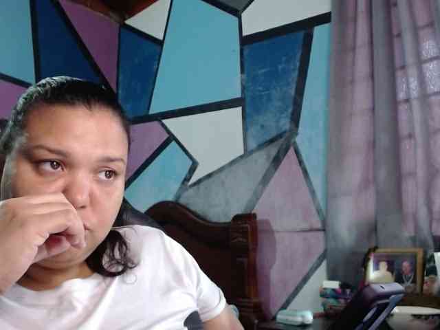 beautifulchubbyqueen webcam