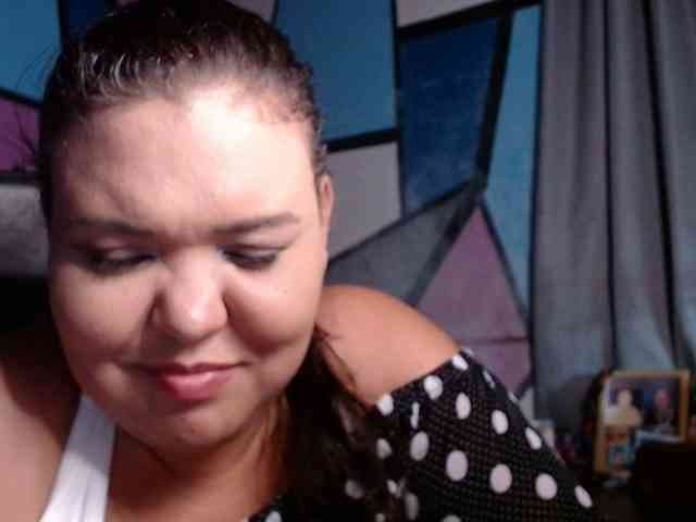 beautifulchubbyqueen webcam