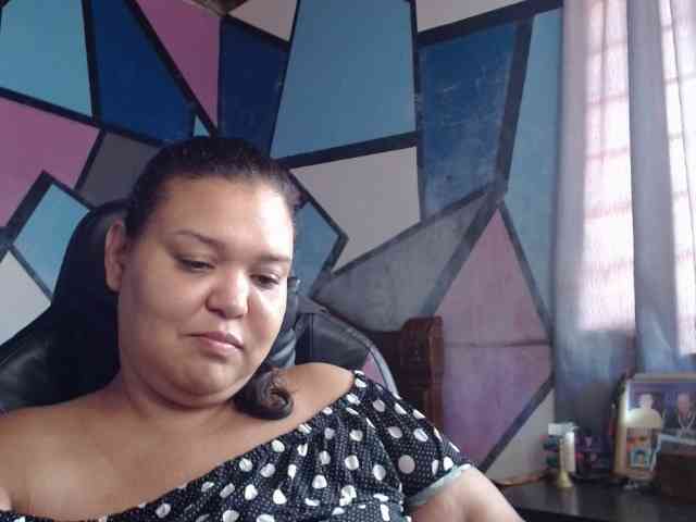 beautifulchubbyqueen webcam