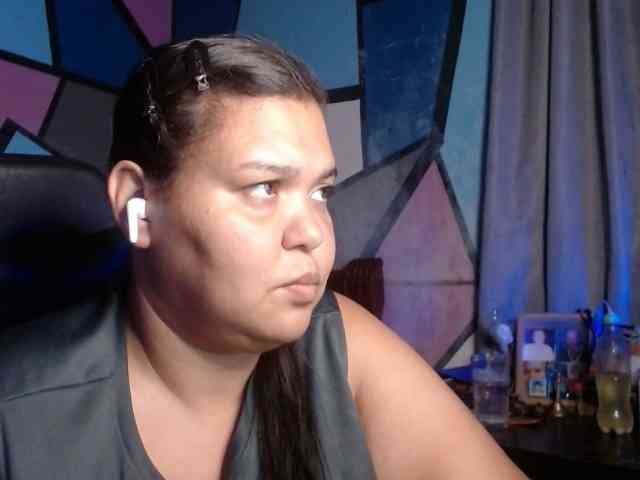 beautifulchubbyqueen webcam