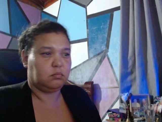beautifulchubbyqueen webcam