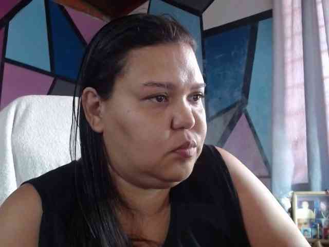 beautifulchubbyqueen webcam