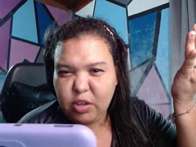 beautifulchubbyqueen webcam