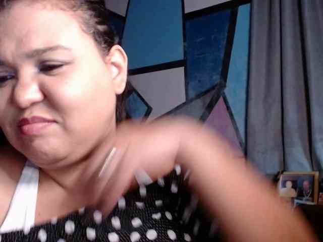 beautifulchubbyqueen webcam