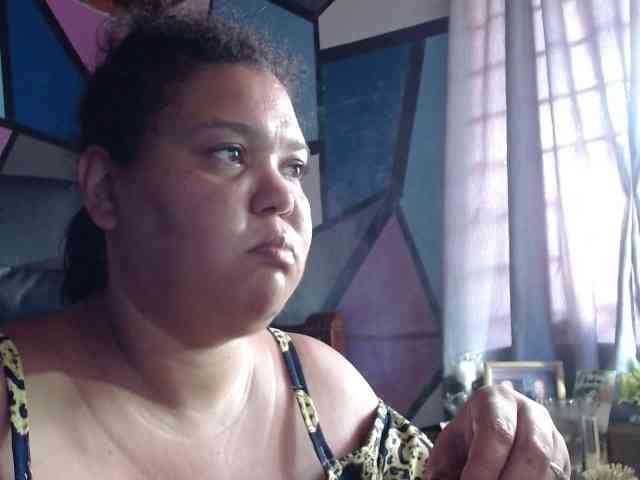 beautifulchubbyqueen webcam