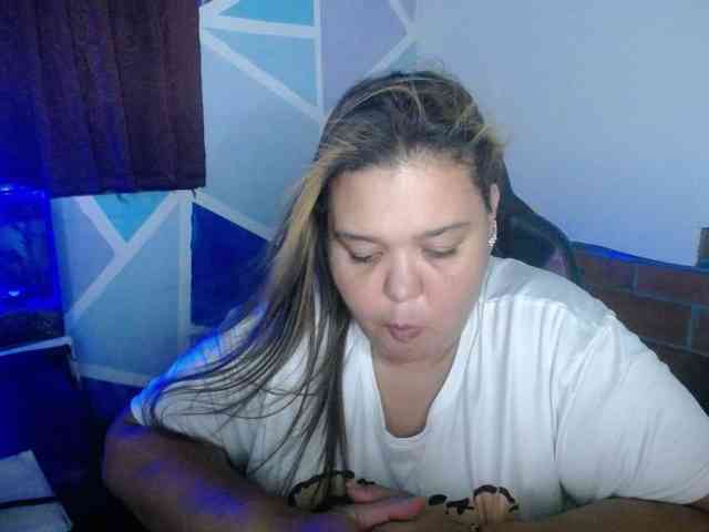beautifulchubbyqueen webcam