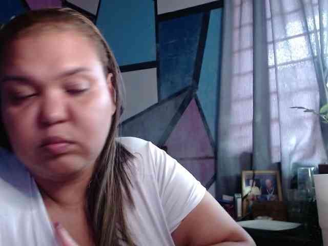 beautifulchubbyqueen webcam