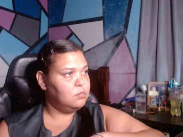 beautifulchubbyqueen webcam