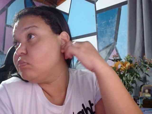 beautifulchubbyqueen webcam