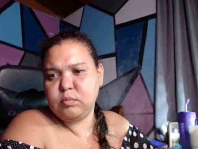 beautifulchubbyqueen webcam
