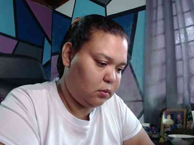 beautifulchubbyqueen webcam