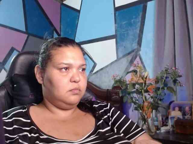 beautifulchubbyqueen webcam