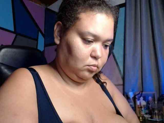 beautifulchubbyqueen webcam