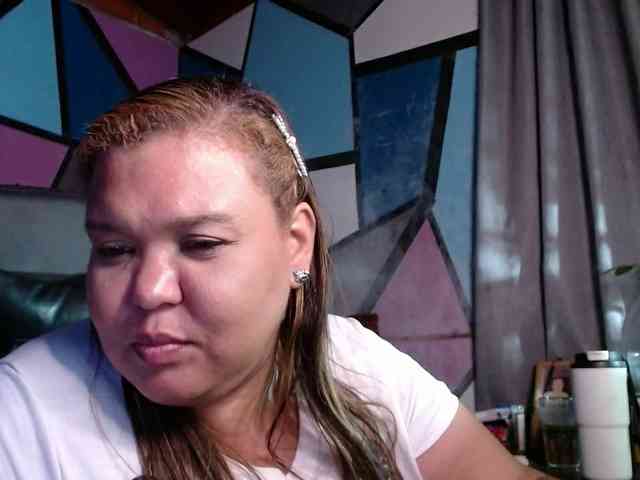 beautifulchubbyqueen webcam