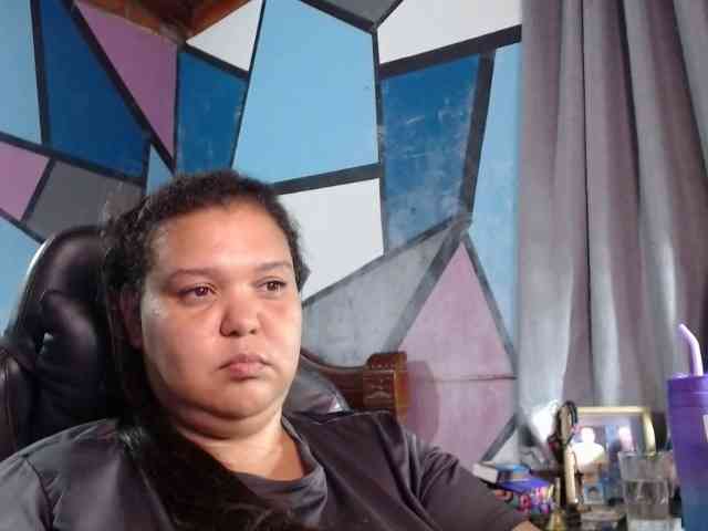 beautifulchubbyqueen webcam