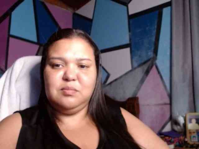 beautifulchubbyqueen webcam
