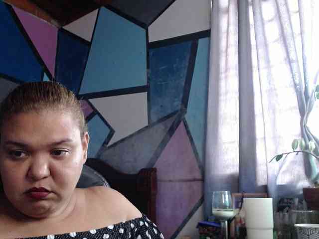 beautifulchubbyqueen webcam