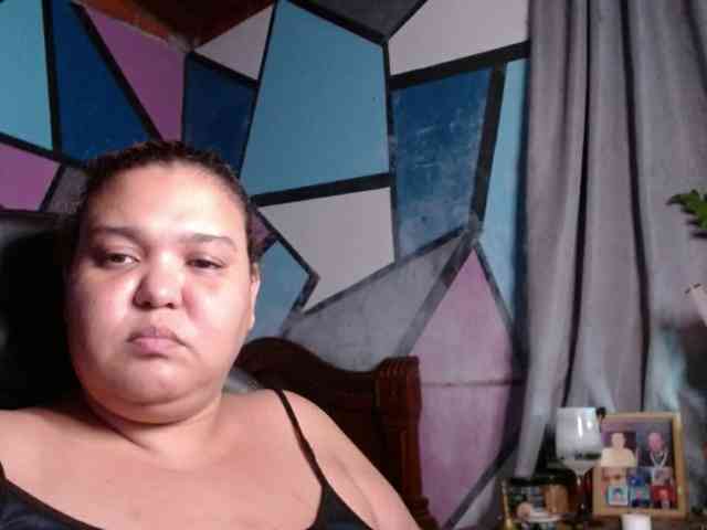 beautifulchubbyqueen webcam